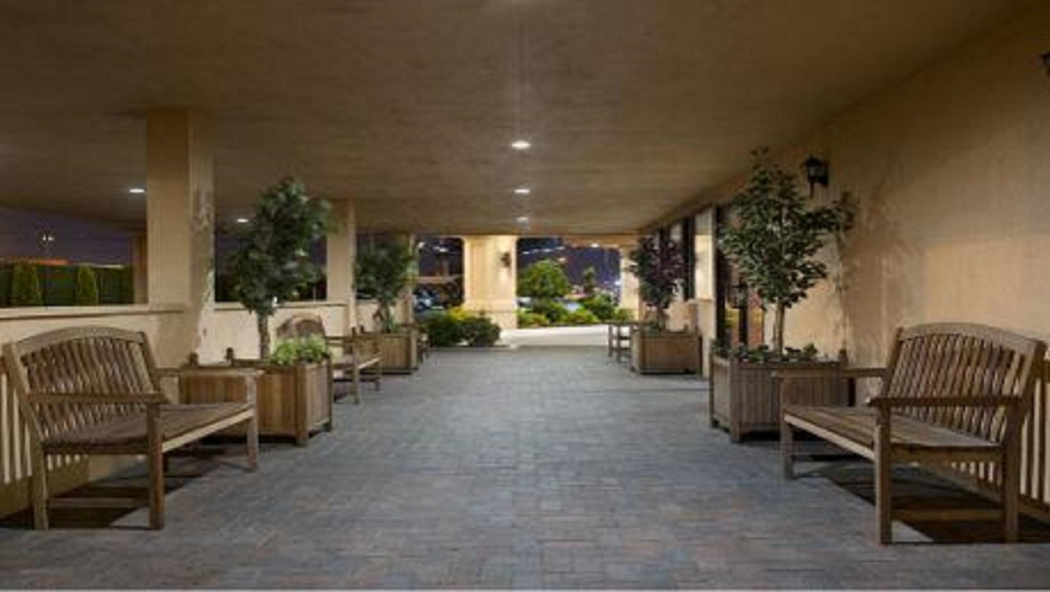 Wyndham Garden Hotel Newark Airport Intérieur photo